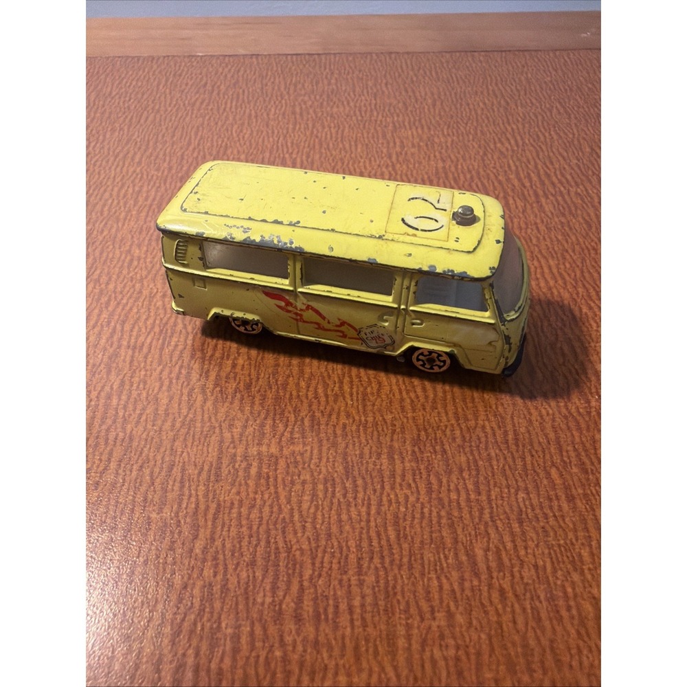 Vintage RARE Mandarin VW T2 Yellow Bus From Singapore